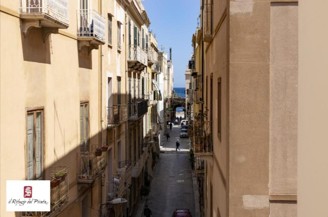 Il Rifugio Del Pirata Apartment Trapani Luaran gambar