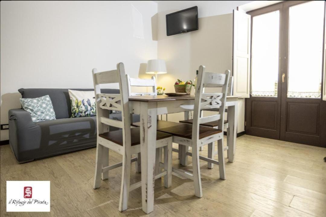 Il Rifugio Del Pirata Apartment Trapani Luaran gambar