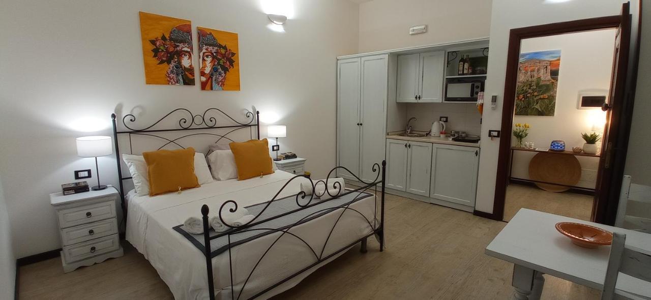 Il Rifugio Del Pirata Apartment Trapani Luaran gambar
